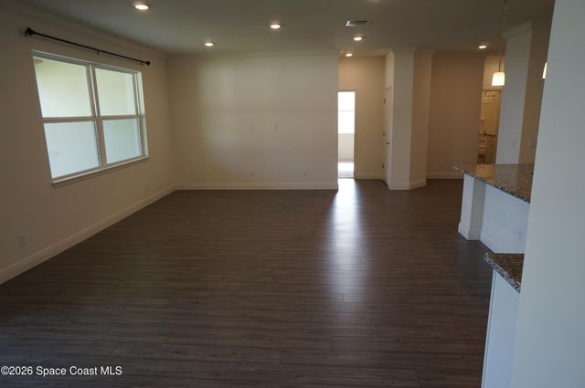 153 Oakcrest Avenue NE, Palm Bay, FL 32907