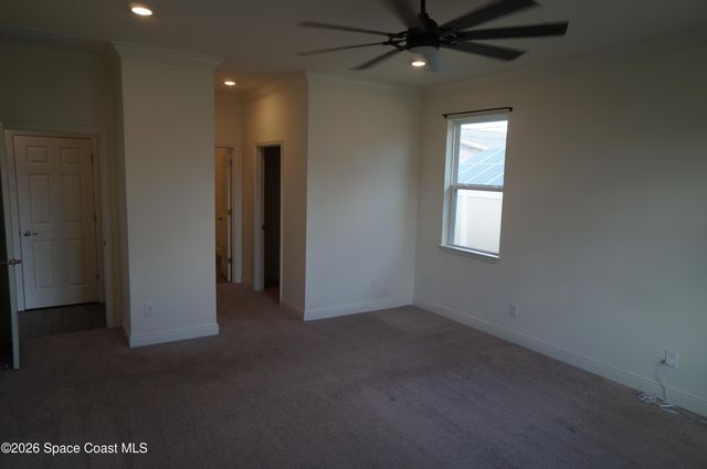 153 Oakcrest Avenue NE, Palm Bay, FL 32907