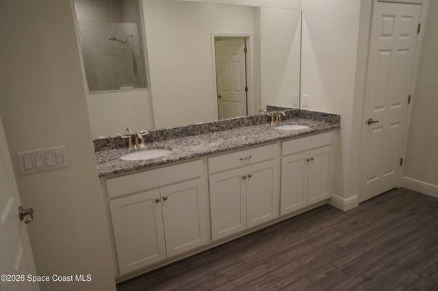 153 Oakcrest Avenue NE, Palm Bay, FL 32907