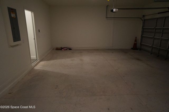 153 Oakcrest Avenue NE, Palm Bay, FL 32907