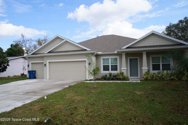 153 Oakcrest Avenue NE, Palm Bay, FL 32907