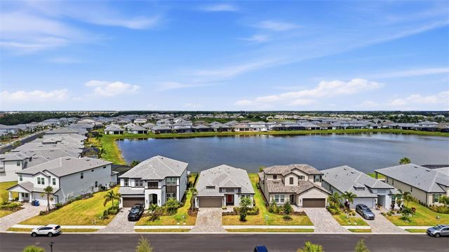 17325 SAVORY MIST CIRCLE, Bradenton, FL 34211