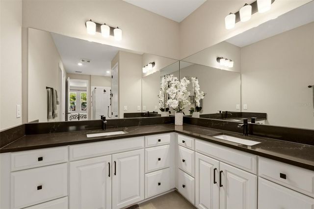 17325 SAVORY MIST CIRCLE, Bradenton, FL 34211