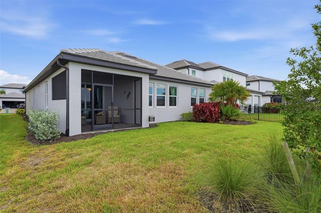 17325 SAVORY MIST CIRCLE, Bradenton, FL 34211