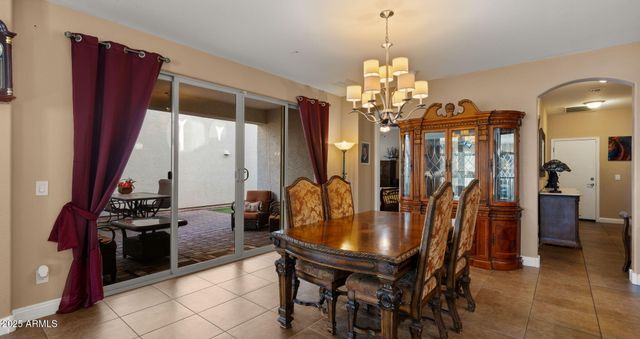 20728 W LEGEND Trail, Buckeye, AZ 85396