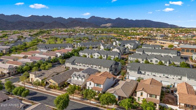 20728 W LEGEND Trail, Buckeye, AZ 85396