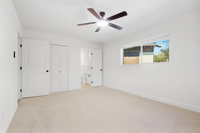516 Caduceus Lane, Hurst, TX 76053