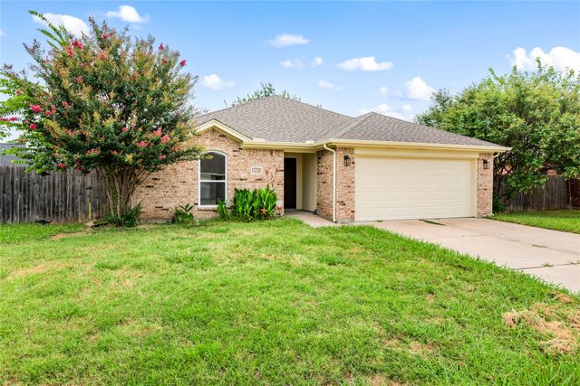 408 Reagan Lane, Burleson, TX 76028