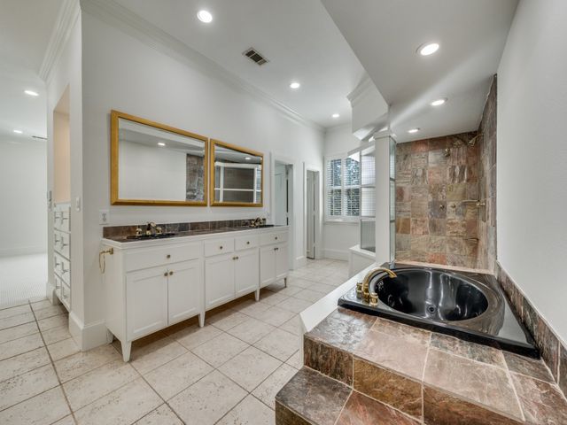 4330 Gilbert Avenue A, Dallas, TX 75219