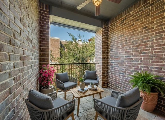 4330 Gilbert Avenue A, Dallas, TX 75219