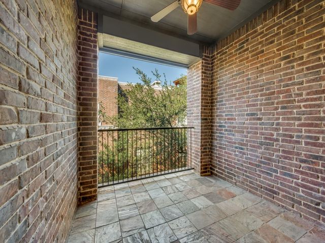 4330 Gilbert Avenue A, Dallas, TX 75219