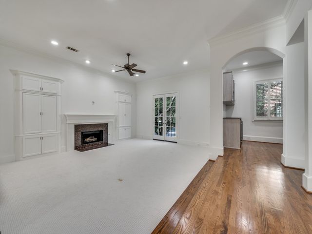 4330 Gilbert Avenue A, Dallas, TX 75219