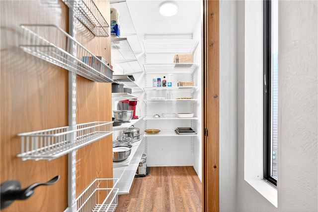 1245 Tanyard Ln, Hidden Valley, PA 15502