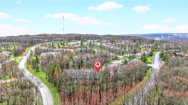 1245 Tanyard Ln, Hidden Valley, PA 15502