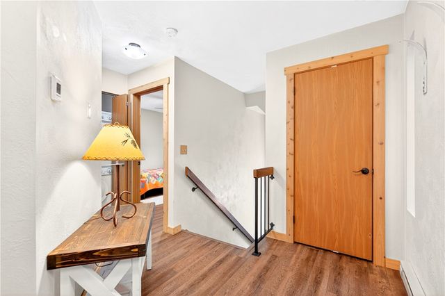 1245 Tanyard Ln, Hidden Valley, PA 15502