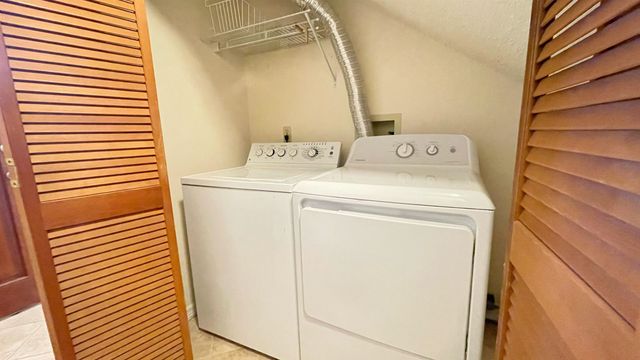 105 Arricola Ave E, St Augustine, FL 32080