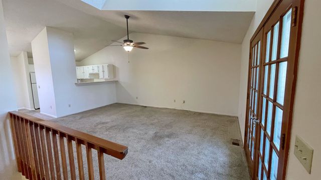 105 Arricola Ave E, St Augustine, FL 32080