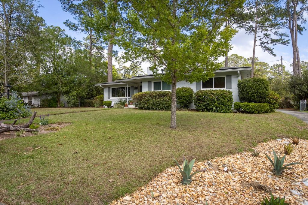 Image 9 of property listing at 1303 NW 31ST STREET, Gainesville, FL 32605