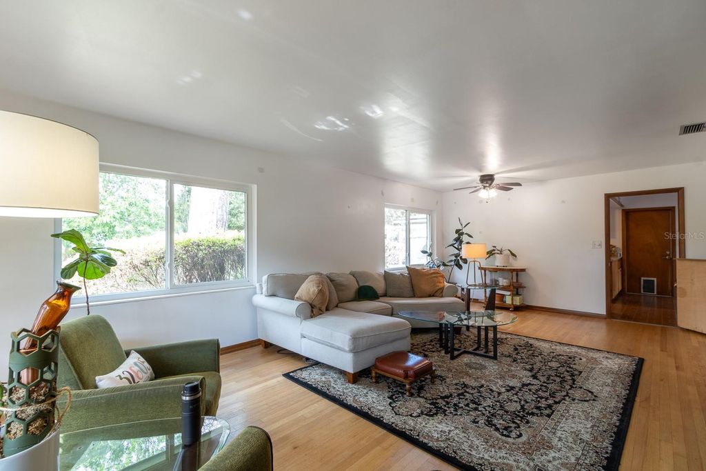 Image 10 of property listing at 1303 NW 31ST STREET, Gainesville, FL 32605