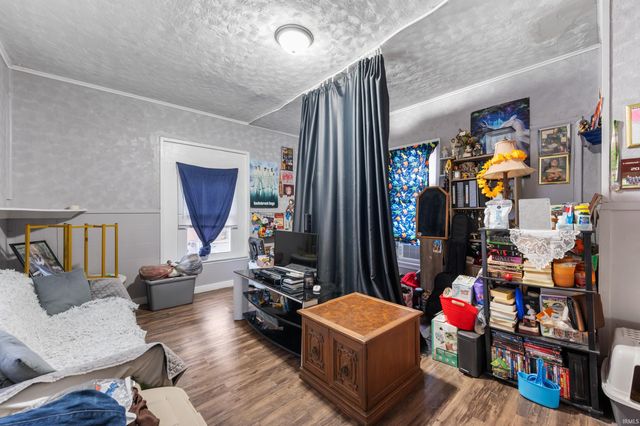 708 W Jackson Street, Muncie, IN 47305