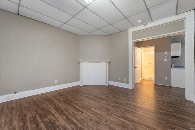 708 W Jackson Street, Muncie, IN 47305