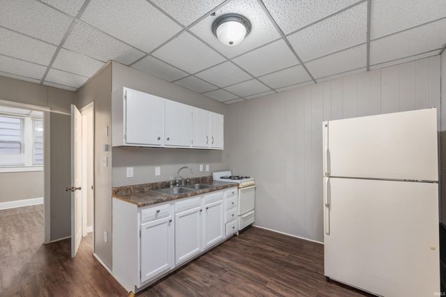 708 W Jackson Street, Muncie, IN 47305