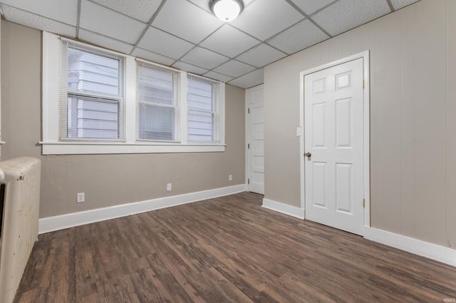 708 W Jackson Street, Muncie, IN 47305