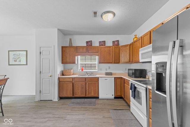 13670 N Ayrshire Circle, Camby, IN 46113