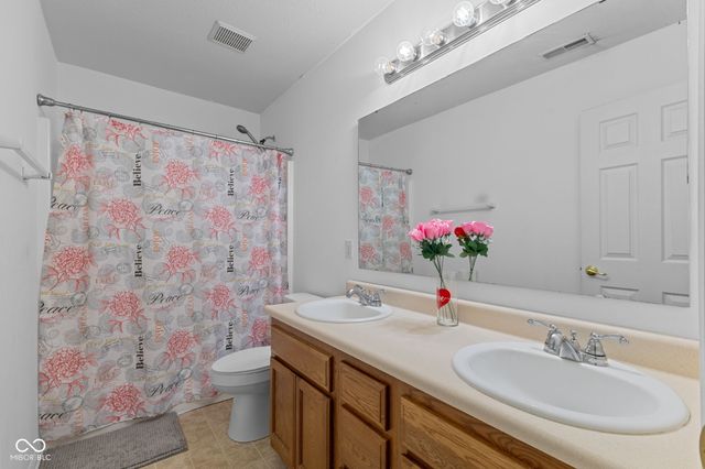 13670 N Ayrshire Circle, Camby, IN 46113