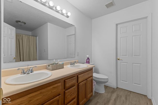 13670 N Ayrshire Circle, Camby, IN 46113