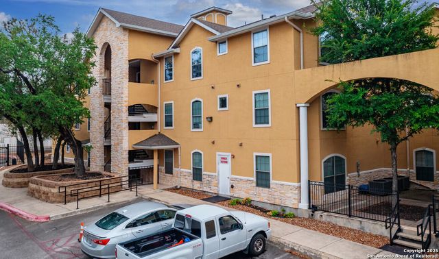 7323 Snowden Rd Apt 3308, San Antonio, TX 78240