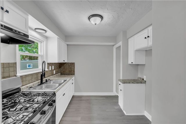 465 E 272 Street, Euclid, OH 44132