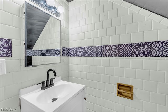 465 E 272 Street, Euclid, OH 44132
