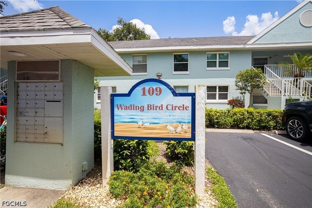 109 Wading Bird CIR 206, Naples, FL 34110