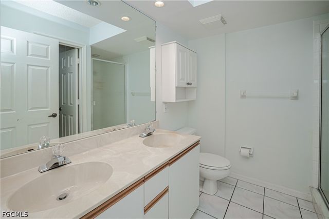 109 Wading Bird CIR 206, Naples, FL 34110