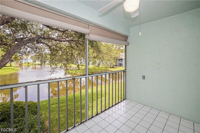 109 Wading Bird CIR 206, Naples, FL 34110