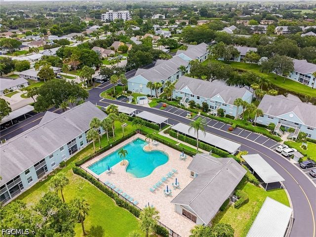 109 Wading Bird CIR 206, Naples, FL 34110