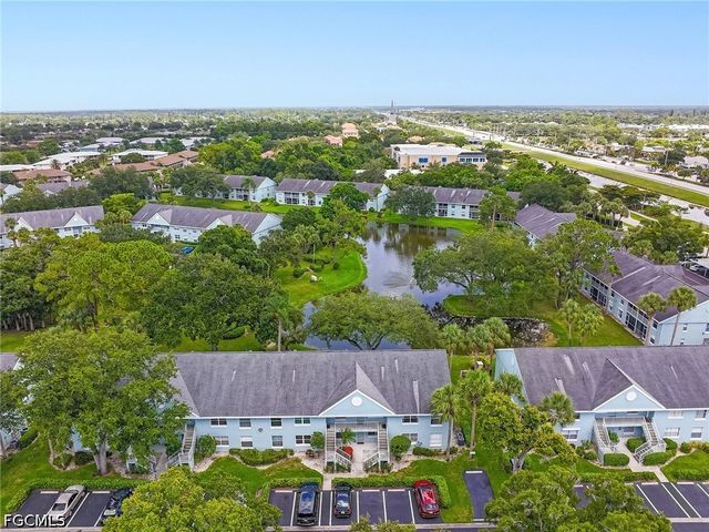109 Wading Bird CIR 206, Naples, FL 34110