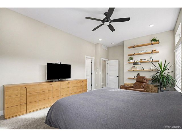 9958 E 63rd Pl 2, Denver, CO 80238