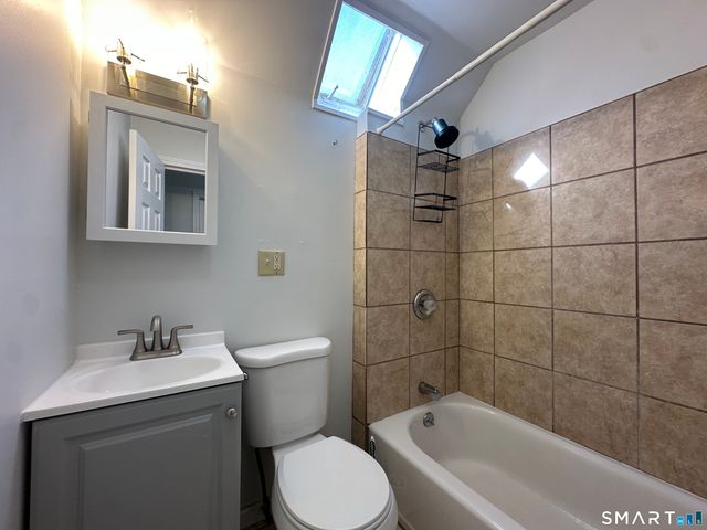 181 Park Street 3, West Haven, CT 06516