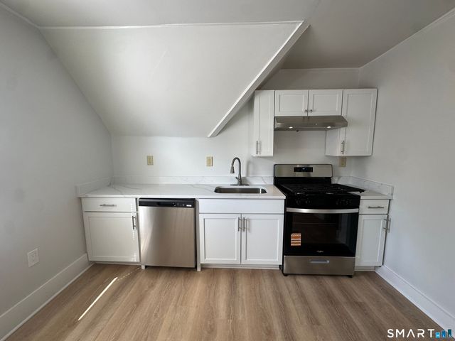 181 Park Street 3, West Haven, CT 06516