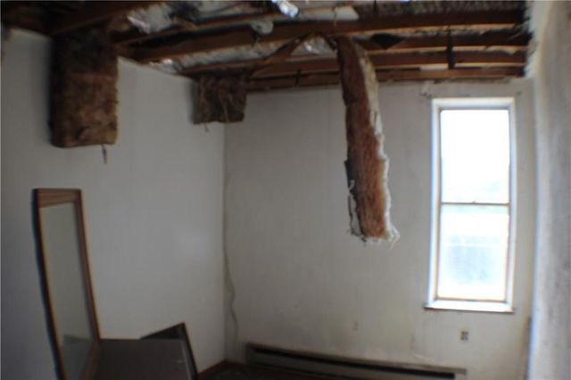 567 McKean Ave, Donora, PA 15033