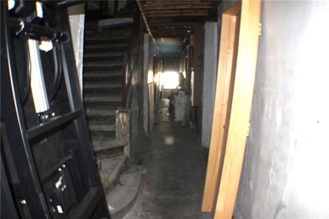 567 McKean Ave, Donora, PA 15033