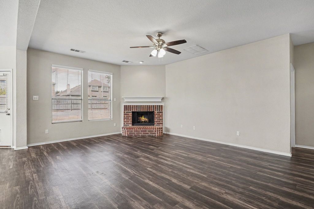 636 Tradewind Drive, Fort Worth, TX 76131 — photo 3