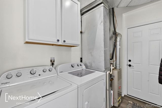 9627 Lakeside Drive, Ypsilanti, MI 48197