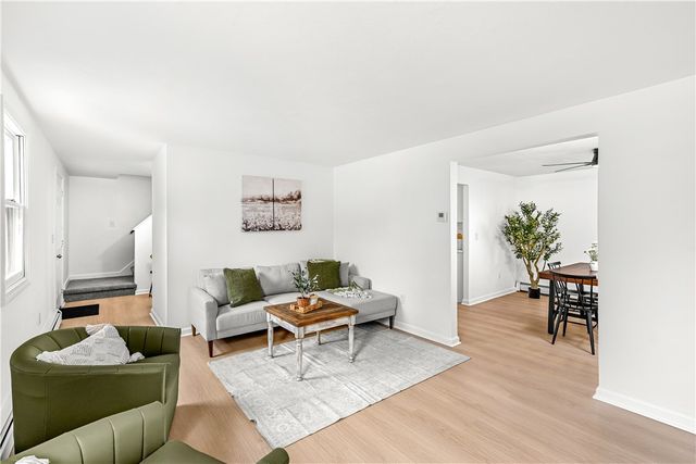 4 Cassisi Court, North Providence, RI 02904