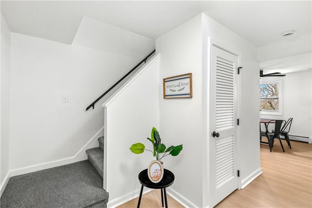 4 Cassisi Court, North Providence, RI 02904