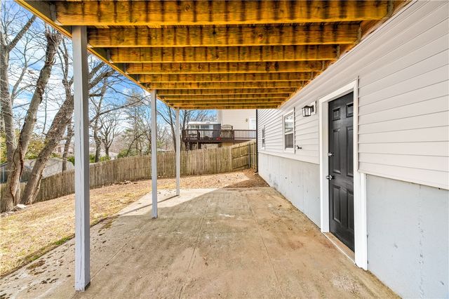 4 Cassisi Court, North Providence, RI 02904