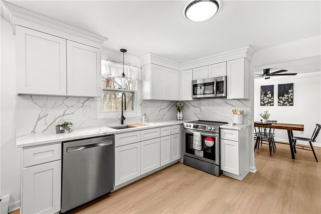 4 Cassisi Court, North Providence, RI 02904