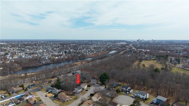 4 Cassisi Court, North Providence, RI 02904